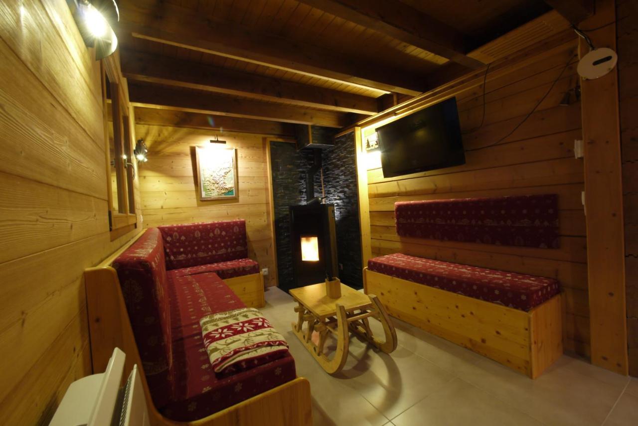 Chalet La Trouvaille Thollon-les-Memises Bagian luar foto